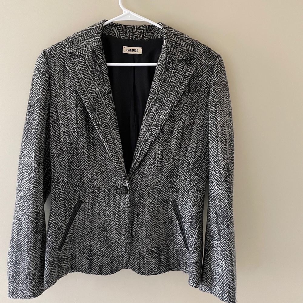 L’AGENCE Silk and Wool Blazer